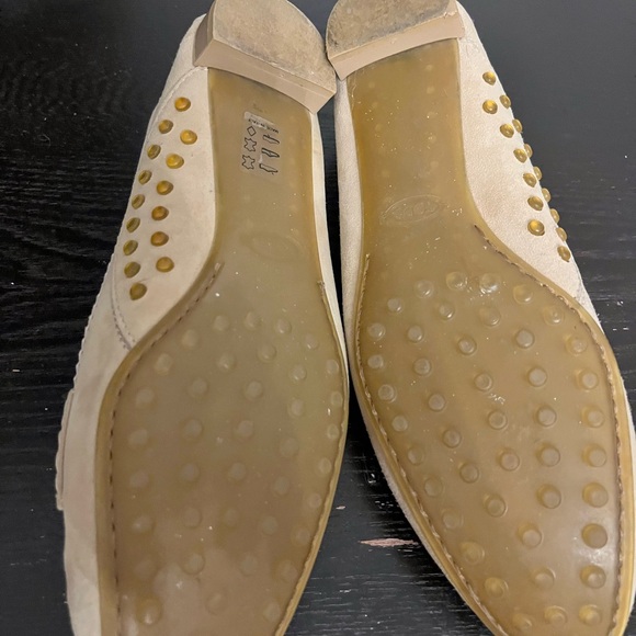 Tod’s beige loafers like new size 36 1/2 - Picture 2 of 2